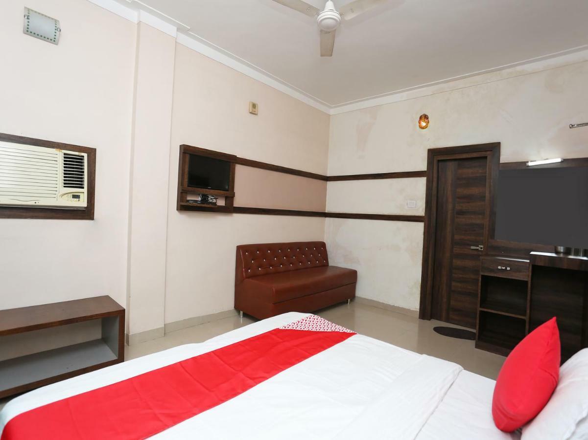 Oyo 29724 Hotel Kokila Resort Jabalpur Extérieur photo
