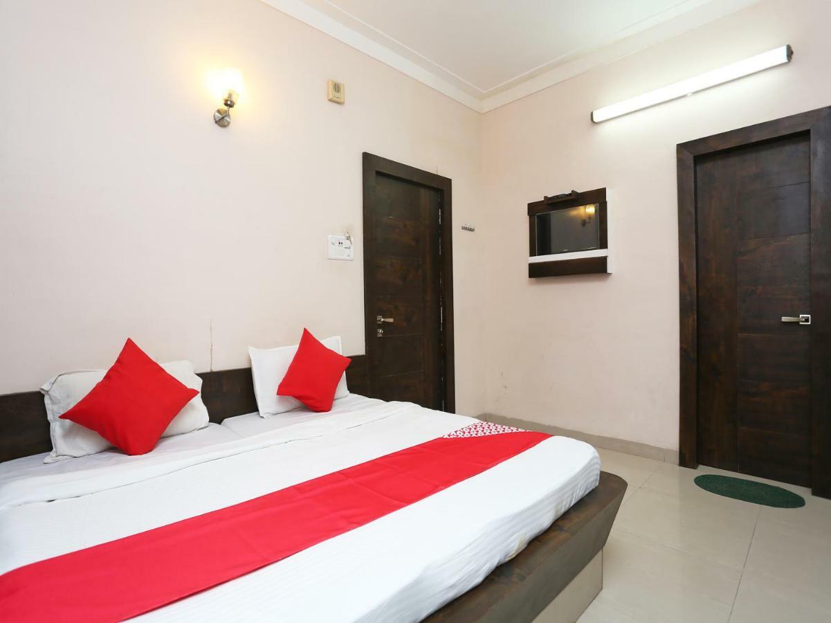 Oyo 29724 Hotel Kokila Resort Jabalpur Extérieur photo